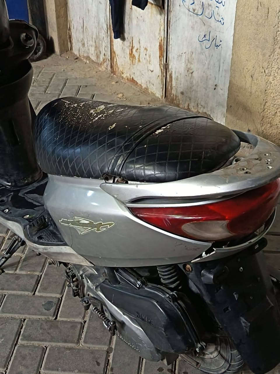 سلام عليكم دراجة بريز للبيع نقص دبل امامي او باتري تشتغل هندر نكره وحده 
350وبيها مجال 
***********
مكان مدينه الصدر
