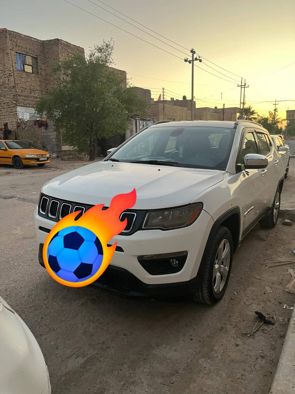 جيب كومباس البيع  ءء موديل 18
ضرر بس بنيد مبدل فقط وصور الحادث موجوده بلمنشور
والباقي كفاله كير مكينه حداديه تبريد
تخم تاري جديد 
السعر ١٣٦ 
تواصل ع رقم ***********
