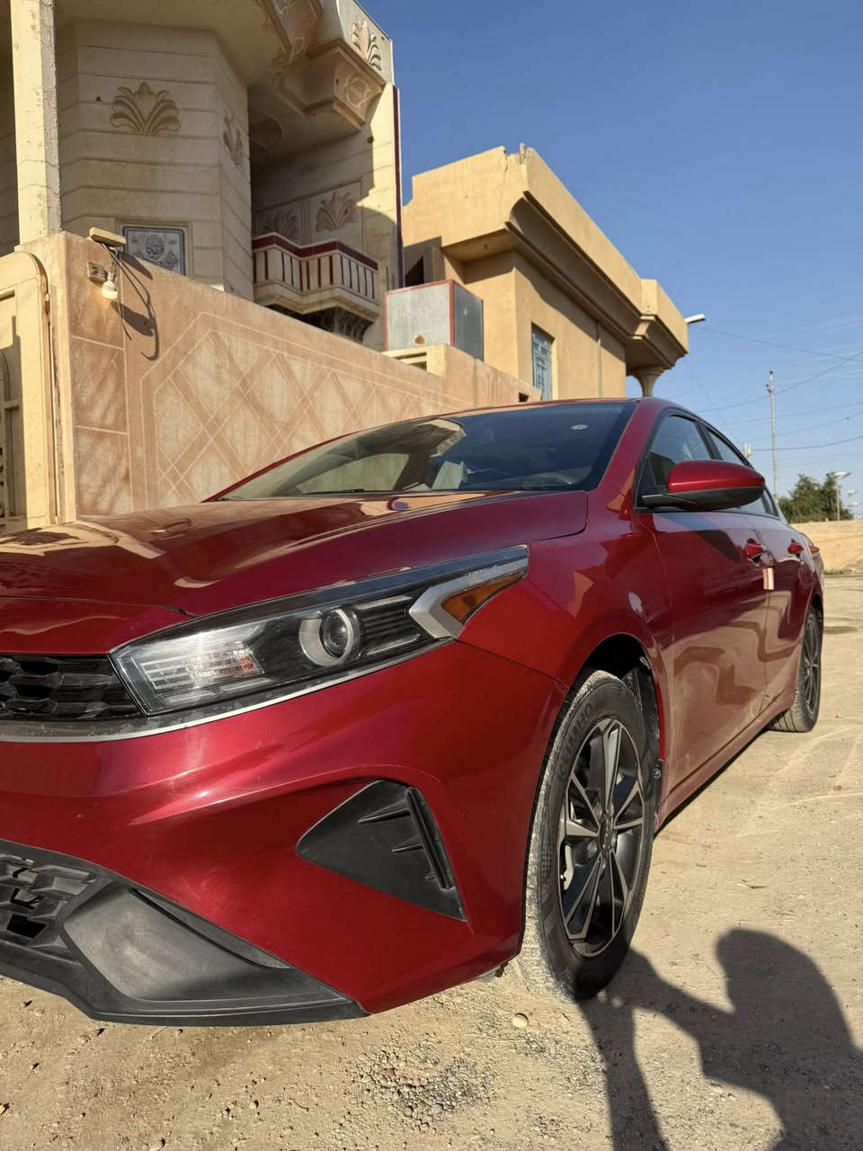 سلام عليكم  كيه فورتي مديل 23 امريكي الضرر مالها بنيد بدون دواخل شرط محرك 2000السياره بعدها منفيس ما مرقم يحقله يسجلها كل محافضات العراق  ***********
