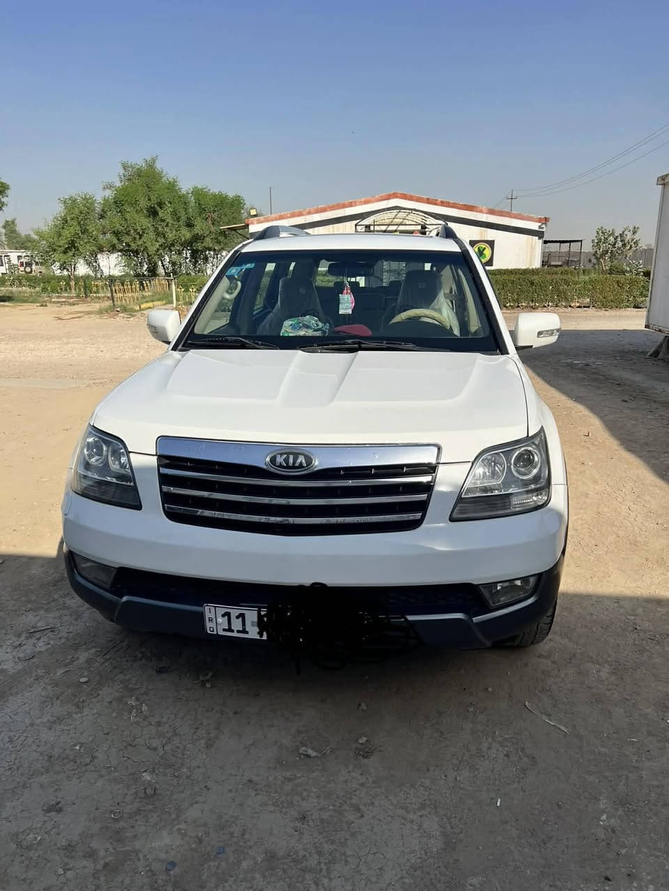 كيه مهافي موديل 2012 فول مواصفات
رقم بغداد جديد وكامل باسمي تحويل مباشر 
سياره مكفوله كفاله عامه عده شبر بل باب خلف سايق 
مواصفات 
تحكم ستيرن
كشانه جلد + تحكم كهرباء 
كشانه تدفئه تبريد 
امري شفط 
جنطه شفط 
كشن خزن 
فتحه سقف 
فورويل 
سياره عليه ادامه كامله تخم تاير وصدر ونوزلات وبلكات وصطله فيول بمب قبل سبوع
مكان سياره فلوجه ناحيه الصقلاويه 
سعر 145 وبيه مجال 
***********
***********
