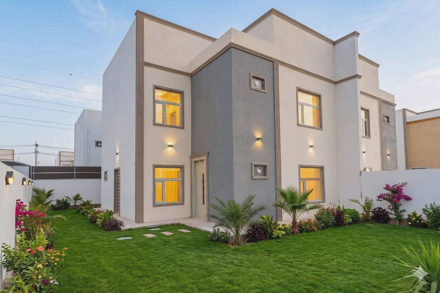 أللهم صلِّ على محمد وآل محمد

كما عودناكم، نقدم لكم العروض المميزة:

🏡 دار في مجمع الأميرات الجديدة 📍 الموقع: بلوك 30، قرب شارع 30 📐 المساحة: 250 متر مربع ✅ جاهزة للسكن ✅ موقع مميز وقريب من الخدمات

📞 للاستفسار والاتصال: *********** ***********

كما تتوفر لدينا دور مميزة وراقية بمختلف المواقع التجارية والسكنية، وبمساحات متنوعة تناسب جميع الاحتياجات وفي كافة المراحل.

✨ اختر الموقع والمساحة التي تناسبك، والباقي علينا.

📩 شعندك عروض؟ دزها خاص 📞 مكتب أبو يوسف الخزعلي للعقار
