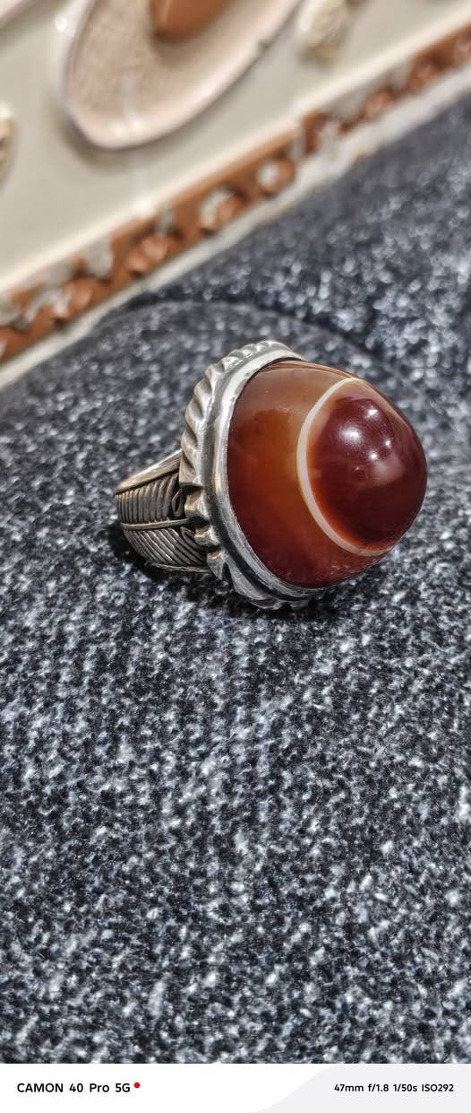 سليماني نوادر خشن ثقيل صياغه ثقيله تحفه وقديم مال جناي هيج قطع سعره مع توصيل 205 قفل شراي ويدور هيج قطع اصلي يتفضل خاص


**إذا كنت صاحب هذا الإعلان وتريد حذفه لأي سبب، رجاءا أرسل رسالة إلى الدعم الفني**