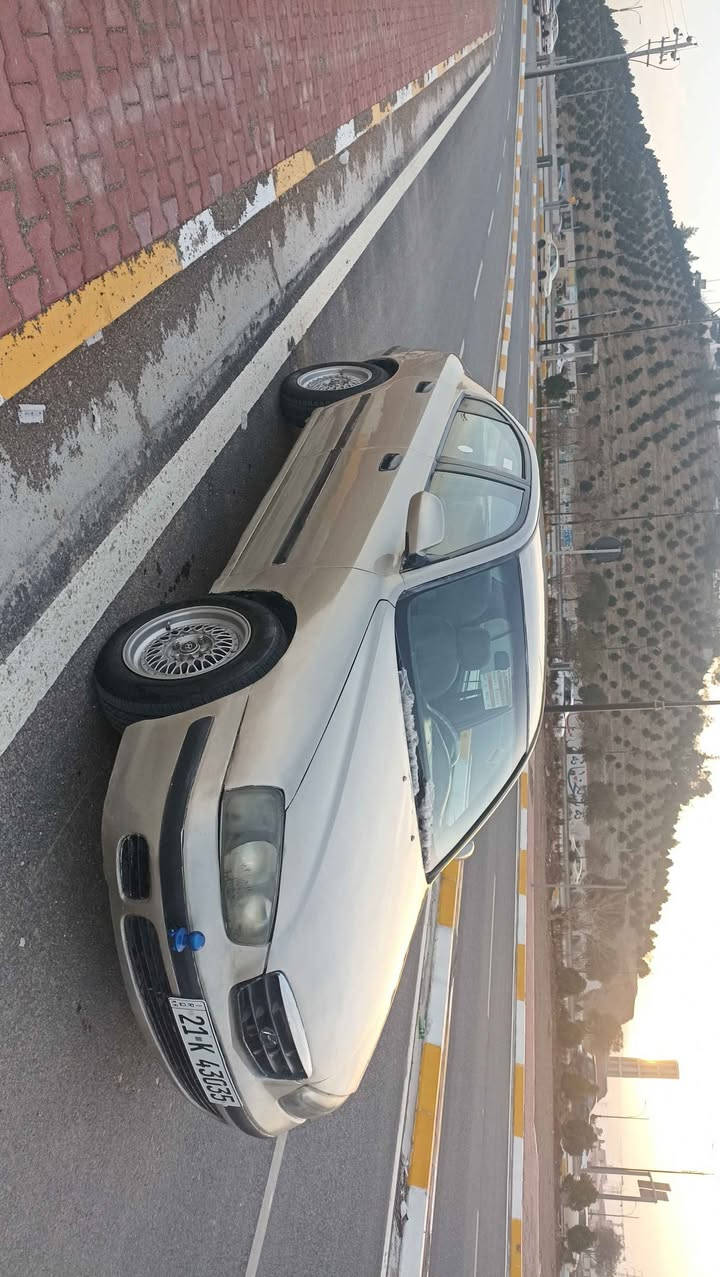 بۆ فرۆشتن سه نه وی هه زه ی تازه یه لێدراویه کی سندوقی هه یه ته کسی بوه کراوه ته خسووسی هه موگیانی به شه رت *********** السليمانية, العراق
