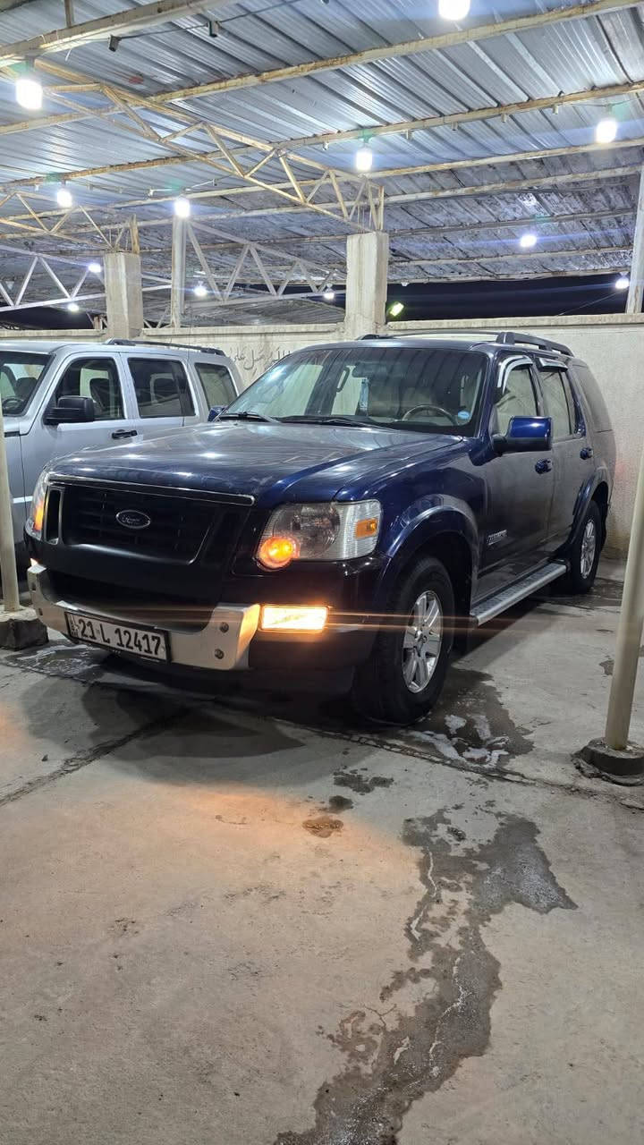 السلام عليكم للبيع او للمراوس
فورد اكسبلور موديل 2010 خليجي
 فول مواصفات عده فتحه كفاله عامه من صبغ 
7 راكب داخل بيجي محرك 6 سلندر 4.0 
تبريد 3 قطع مركزي سياره جديده تخم تاير جديد توه مشدود 
تبريد وتدفئه شغاله حداده ومكينه وكير بشرط بلكارتون سياره ع وضع شركه مكانها البصرة 
السعر 98 وبيها مجال للشراي 
*********** الرقم بي واتساب واتصال
