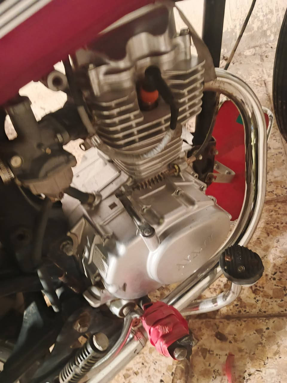 سلام عليكم دراجه للبيع نامه تعمير 24كلها حته شاصي شلامجه مكينه شلامجه برغي مامفتوح  شوفت عينك كلك مكان ناصريه مكلف بل نشر  رقم ***********تحياتي 🍒
