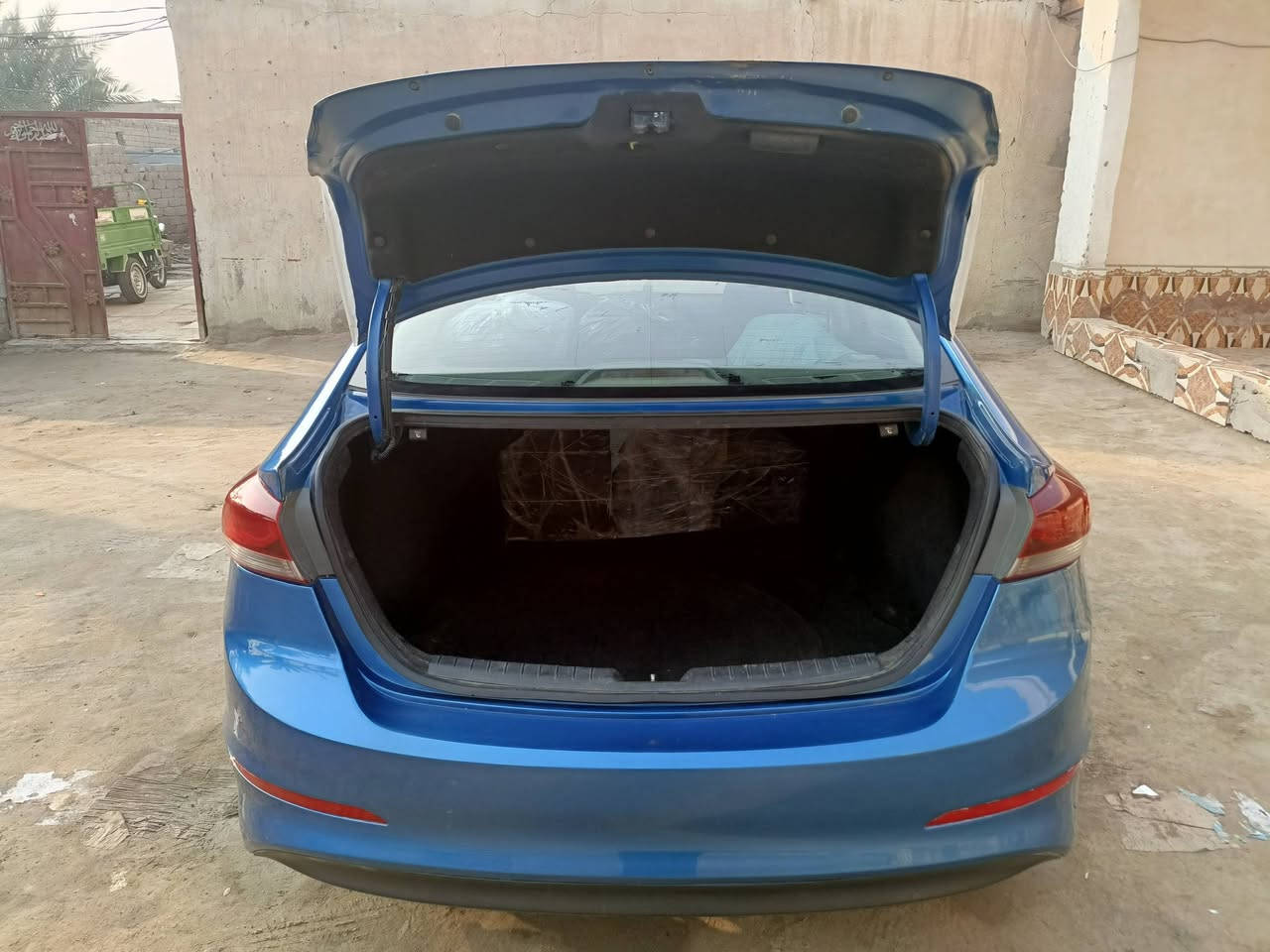 سلام عليكم النتره 2018 امريكي
مكينه 2000 دوش  شرط سونار ملحق بصوره 
تدفه 
تبريد
تدفة كشنات
تحكم ستيرن 
قفل سرعه 
رارد جانبي 

مكان ناصريه سوق الشيوخ 

الاستفسار اتصل عل رقم ( ***********)
