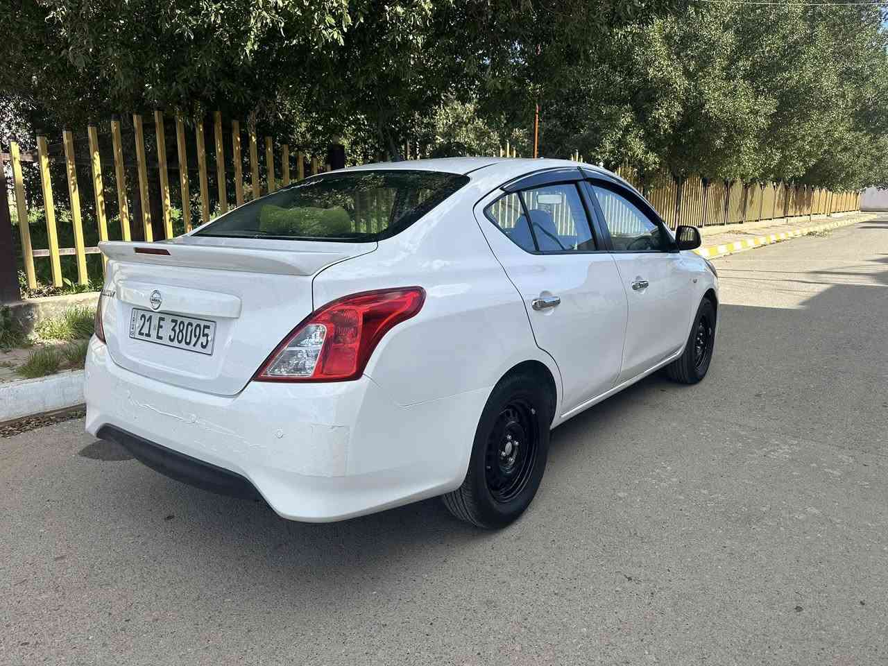 حياكم الله متابعينا الكرام نيسان سني هندي للبيع موديل 2021 رقم سليمانية دولي سنوية  بأسمي  والهزة  جديدة  لوحات  جديدة   سنوية  مجدد  ماشية 50 الف سيارة بيه قطعتين صبغ بدون دواخل حتى السونار موجود سيارة جديدة بمعنى الكلمة  كير محرك عالشرط سعرة  105 ورقة بي  مجال بسيط للشراي مال حك جية تيجي يمي عين غطة عين افراش اخدمك شراي يخابرني بيك خير اوتدلل لان ممتواجد عالفيس  ***********
