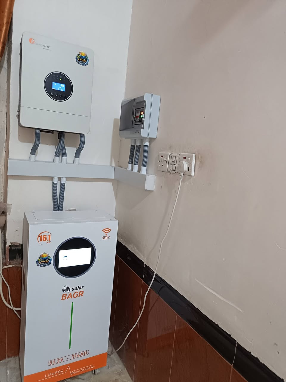 ☀️ الاستثمار الأذكى لبيتك ومستقبلك مع "يونس للطاقة الشمسية"! ☀️
​مستمرون بالعطاء والتجهيز لأهلنا الكرام في محافظة ديالى العزيزة 💙
نقدم لكم أفضل حلول الطاقة البديلة بمنظومات شمسية متكاملة تجمع بين الاعتمادية العالية والاحترافية المطلقة.
​✨ لماذا تختار "يونس للطاقة الشمسية"؟
​🌍 مناشئ عالمية: تجهيز من أرقى الماركات العالمية المعتمدة.
​📐 تصميم هندسي عالمي: حسابات دقيقة وتنفيذ محترف يضمن أعلى كفاءة وأطول عمر افتراضي للمنظومة.
​💰 أنسب الأسعار: أفضل قيمة مقابل أعلى جودة مع ضمان حقيقي.
​🛠️ دعم وفحص مستمر: فريق فني متخصص جاهز لخدمتكم.
​ودّع انقطاع الكهرباء واستمتع بطاقة مستمرة ونظيفة طوال اليوم! ⚡
​📍 العنوان: ديالى - بعقوبة - التحرير (مقابل قيادة شرطة ديالى)
📞 للاتصال أو التواصل عبر الواتساب: ***********
#يونس_للطاقة_الشمسية
