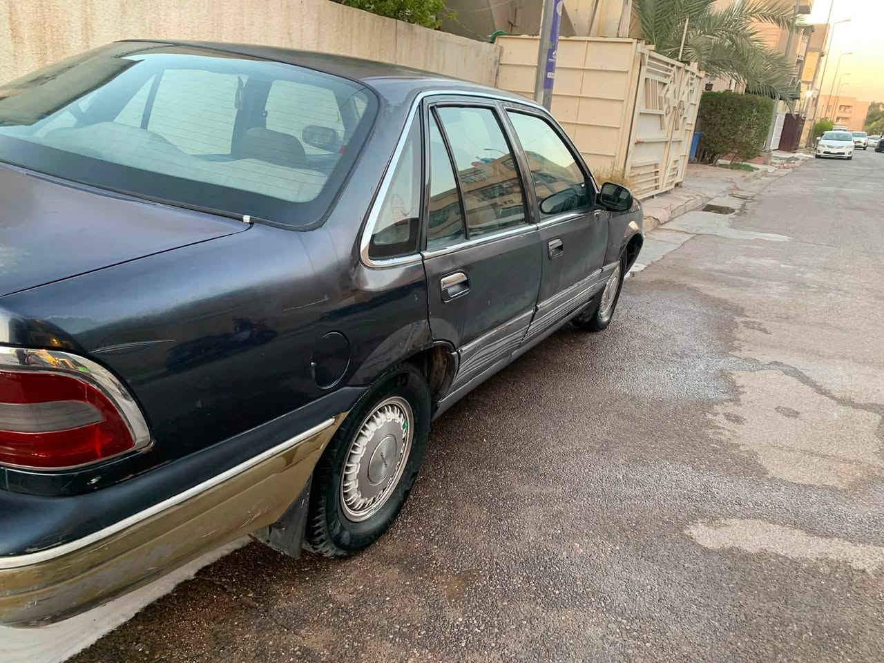 السلام عليكم 🫡 

دايو بروكهام 1994
تبريد شغال 
شاشه + زنون
باتري جديد السياره خير من الله 
المكان بغداد 
السعر 33 وبيها مجال حگ الجيه
***********
