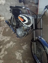 دراجة نارية • محرك شغال • الزعفرانيه بغداد