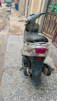 دراجه  للبيع 07714555341