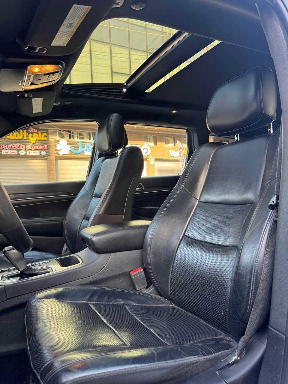 � للبيع – جيب جراند شيروكي 2020 (Limited Full) 🚘

✅ النوع: جيب جراند شيروكي 2020
✅ الفئة: Limited Full
✅ رقم السيارة: سليمانية
✅ السيارة باسمي مباشرة
✅ وارد أمريكي
✅ قطعتين تبديل نفس اللون
✅ صبغ شبر بالتكمة
✅ بارد بالباب عكس جهة السايق
✅ مكينة وكير مكفولات
✅ السيارة جاهزة بالكامل ولا تحتاج أي مصروف
✅ السعر 25.000 وببها مجال 

📍 الموقع: بغداد – الكرادة

📞 للاستفسار والمعاينة:
*********** بغداد, العراق
