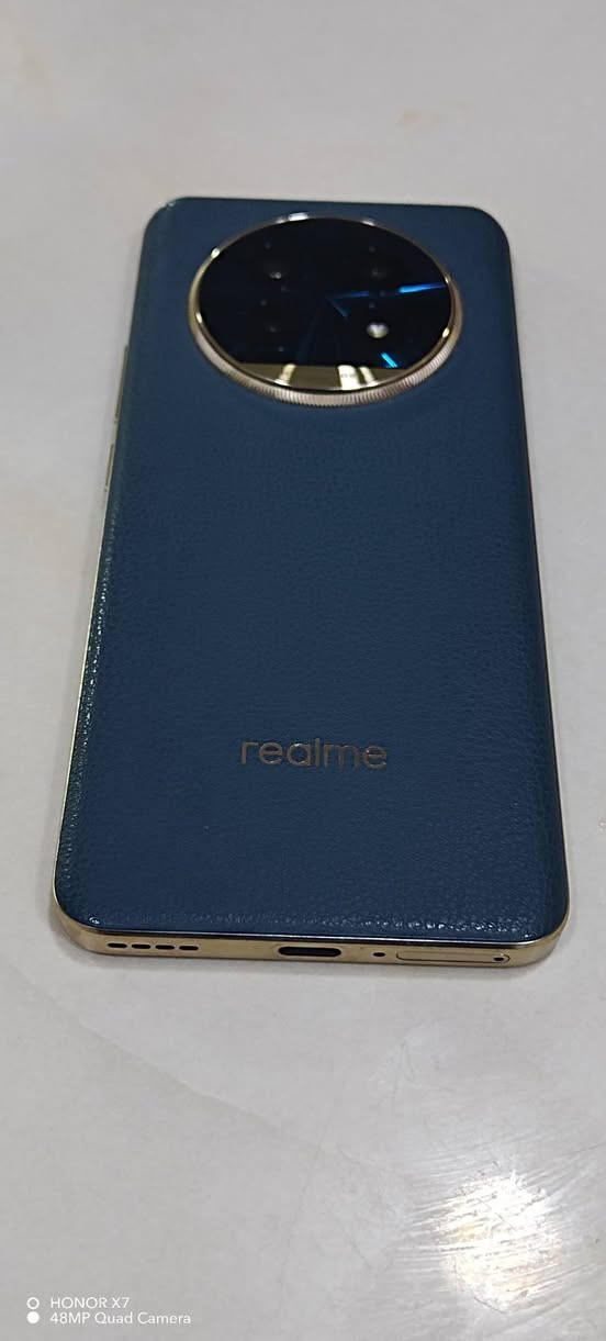 تلفون للبيع realme 13pro 5G
ذاكره 512 عشوائية 16 تلفون مكفول كفاله

السعر 400وبي مجال.. 📍


**إذا كنت صاحب هذا الإعلان وتريد حذفه لأي سبب، رجاءا أرسل رسالة إلى الدعم الفني**