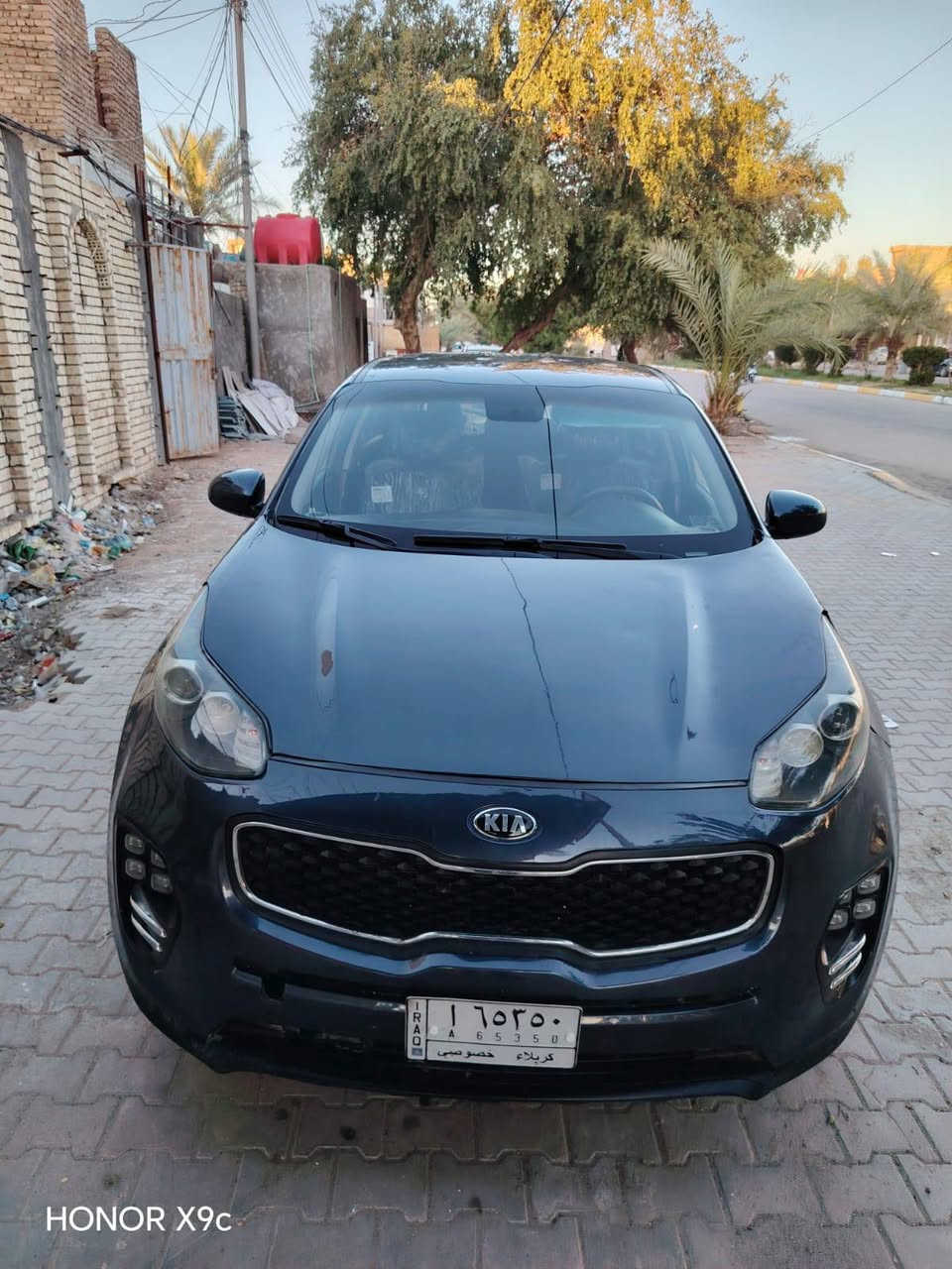 اسلام عاليكم للبيع كيه سبورتج ٢٠١٩ رقم كربلاء بسمي سنويه جديده لون نيلي مكينه ٢٤٠٠ مكينه كير حداديه تخم تاير تبريد تتفئه كفاله السياره احلاه من الصور حادثها جمالغ خلفي وقبق جنطه وبنيد بدوان اي دواخل ابد مواصفاتها معروفه السعر ١٣٨ وبيها مجال بسيط جدا للستفسار الاتصال على الرقم ***********
