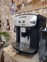 مكينة قهوة • دولنجي مكنفيكا • توصيل