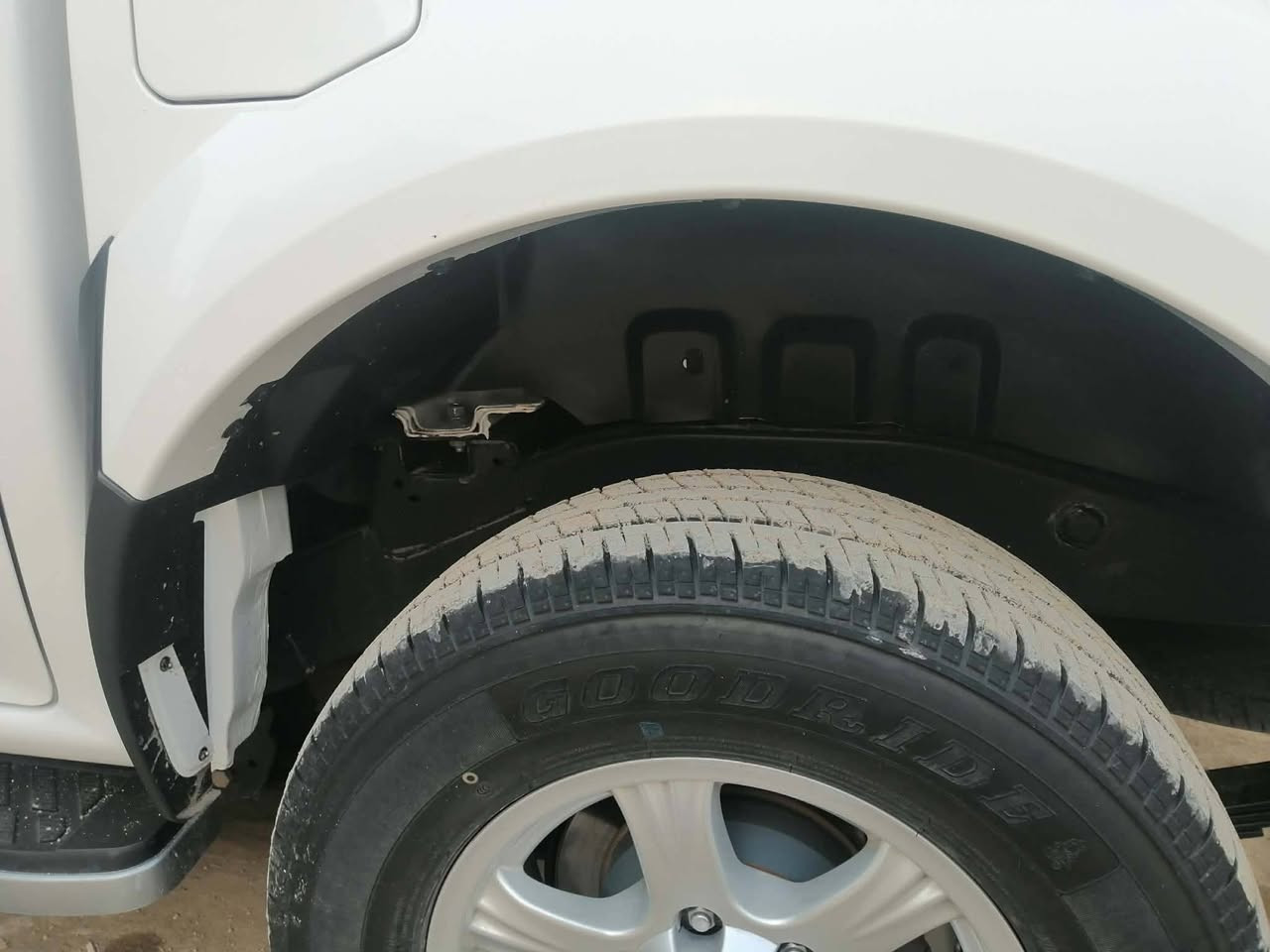 السلام عليكم
بيكم كريت ويل للبيع موديل 2025 مكفولة كفاله

جديد ماشيه 12 الف 

رقم قادسيه انكليزي

العنوان الديوانية

السعر 143 بيها مجال بسيط 

للاتصال ***********
