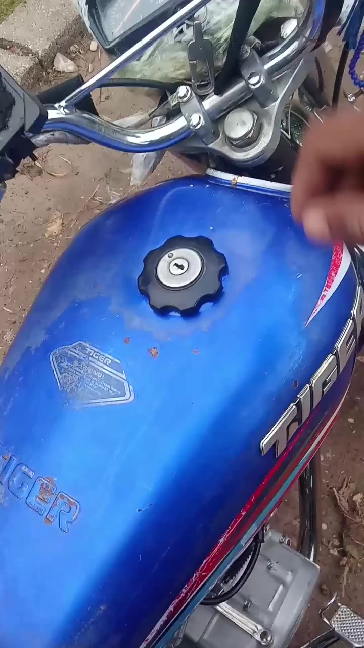 سلام عليكم دراجة تايكر ربعة كير البيع موديل 2020 .وراق  كوت بس بدون كمرك سعر325 بيها مجال  عنوان واسط العزيزية رقم تواصل ***********
