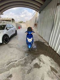 دراجه سكنس فحل نوزل دراجه نضيفه وشرط عل فحص تجي وجيب وياك عشر فيتريه و...