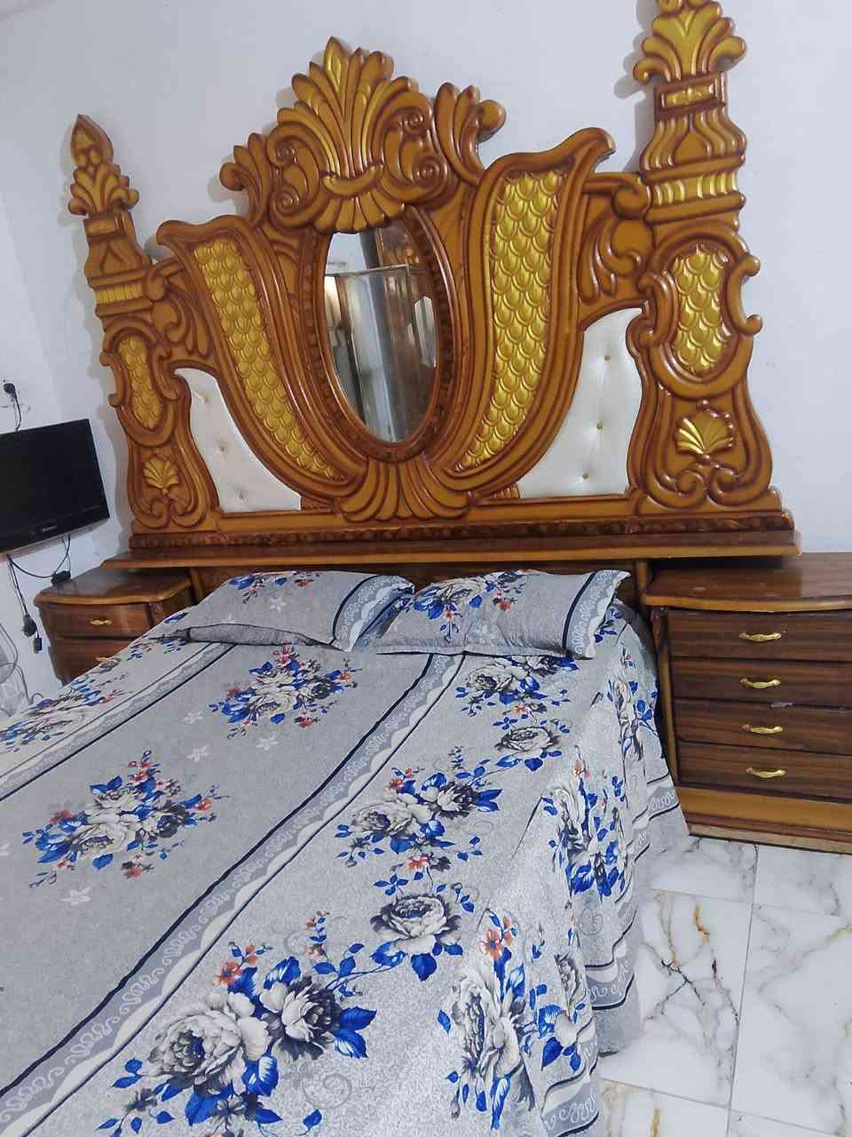 غرفه للبيع. ***********
