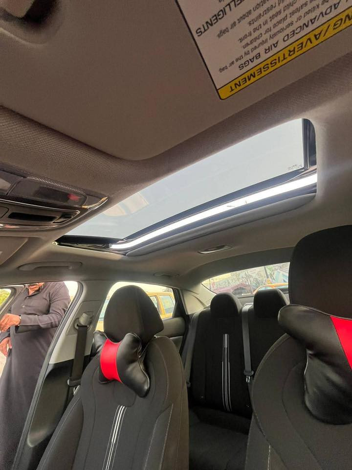 السلام عليكم
النترا 2023 وارد امريكي 

مرقم كربلاء  

بصمة 

تشغيل عن بعد 

شاشة متصلة دجتل 

رادارت امامي + خلفي + جانبي 

ماشية 83الف 

3 مودات قيادة 

بعد مواصفات معروفة هواي بيها 

العنوان كربلاء 

رقم الهاتف ***********
***********
