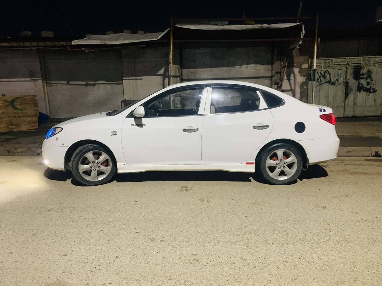 مكلف بالنشر 
السلام عليكم افانتي موديل 2009 بسمي اني الشرعي
رقم صلاح الدين ضرر قطعه بخشم البوند بي صبغ
كير ومكينه شرط تبريد ثلج ❄️ هزه جديدة رقم جديد مكان السيارة الموصل جانب الأيسر السعر 118 أو بيها مجال خاص ما جاوب مكلف بالنشر رقم صاحب السيارة ***********
