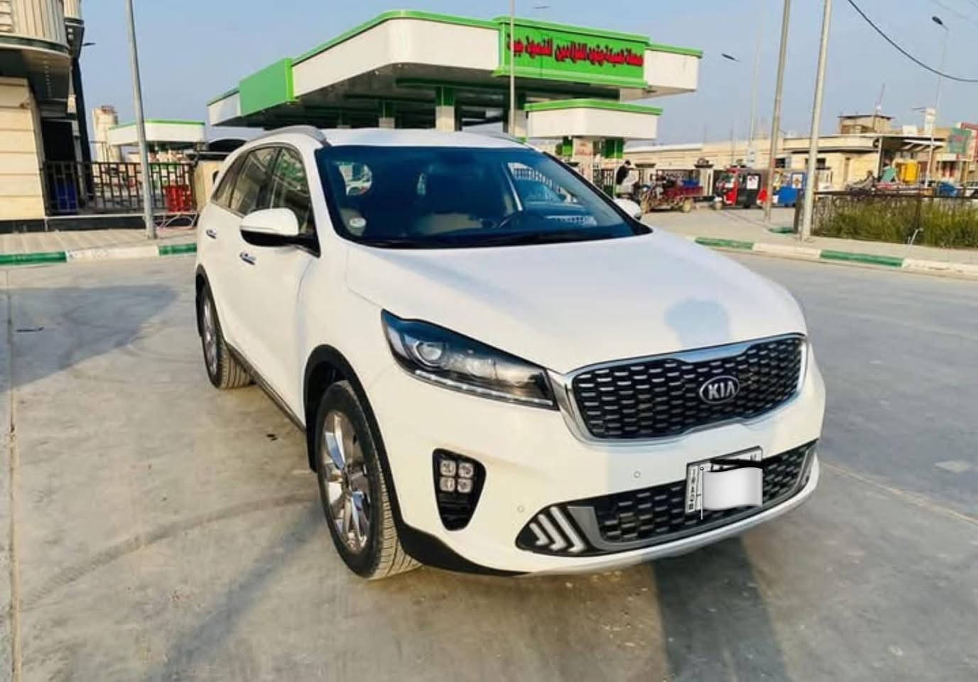 السلام عليكم
سورنتو 2020 خليجي 
رقم بغداد بسمي 
مكفوله كفاله عامه 
محرك 6 .3500 
السعر 252 وبيه مجال 
الاستفسار(***********)
