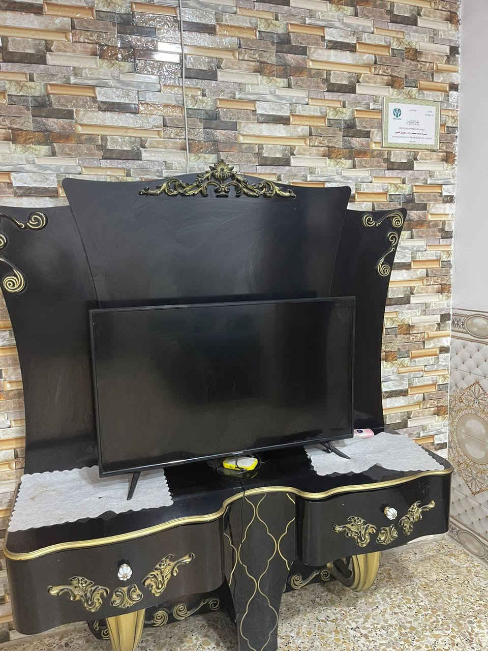 ميز ابلازمه البيع لاستفسار خاص مفتوح ***********
