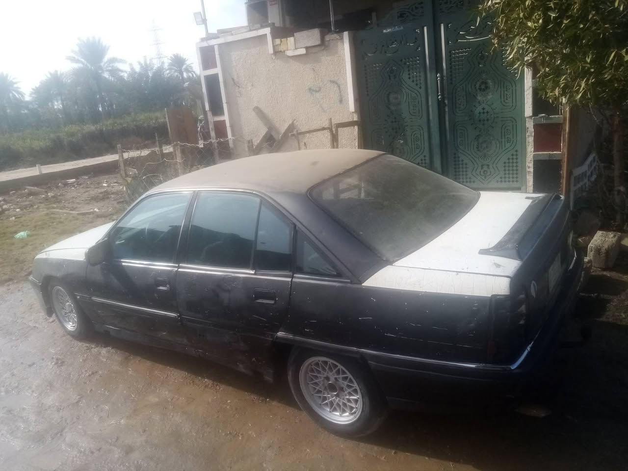 السلام عليكم للبيع سيارة اوبل اوميكا موديل ٩١كيرومحرك ونجي ياباني كيراوتو باتري جديد ماسحات زراكات لايتات هورن الكل شغال تايرات سبير انظاف غرفةنظيفةمسجل شغال رقم انبار حائز ثاني يعني بس اثنين مالك وحائز اني ماخذهامن الحائز ونطيني وكالة سيارة سنويةتفاصيل لان ضايعةعندالحائز بالبيت من شايل السعر١٨والكشركدام العين بعداقرةكل التفاصيل وفتهم كلشي واني بالخدمةللطيبين رقم الهاتف واتساب ***********وتدللون العنوان بغداد الشعب قروب سيطرة الشعب القديمة مدخل السريدات
