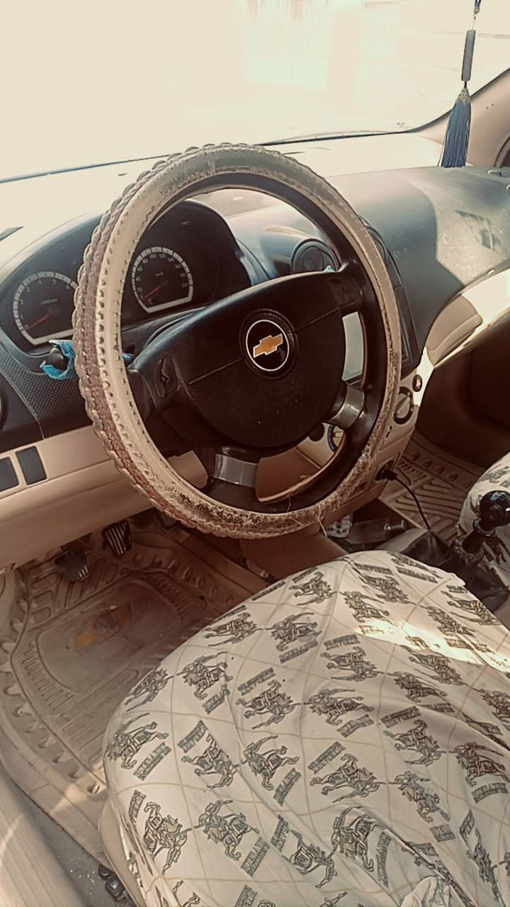 السلام عليكم افيو 2011 سياره مكفوله من الضربه والصبغ مواصفات معروفه ماشيه 200 الف كم فقط دواخل لونين  رقمها نجف الدولي السيارة كير عادي محرك 1400 مفتوح  جاهزه من كل شي من حداديه وكير فقط بيها حالوب بسيط السعر 65 وبيها مجال بسيط الي مهتم يتواصل وياي على هاذا الرقم ***********
