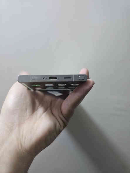 S24 الترا 
ذاكره 512 
امريكي مكفول كفاله عامه مامفتوح ولا مصلح 
وتر بروف 
سعر 850 الف 

بغداد البياع 
*********** بغداد
