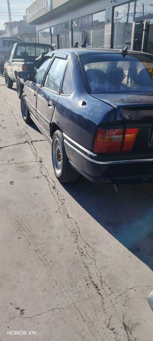 السلام عليكم اوبل فكتره موديل 93 حجم 18 محور
رقم اربيل  توماتيك بسمي سعر 41 وبيها مجال ***********
