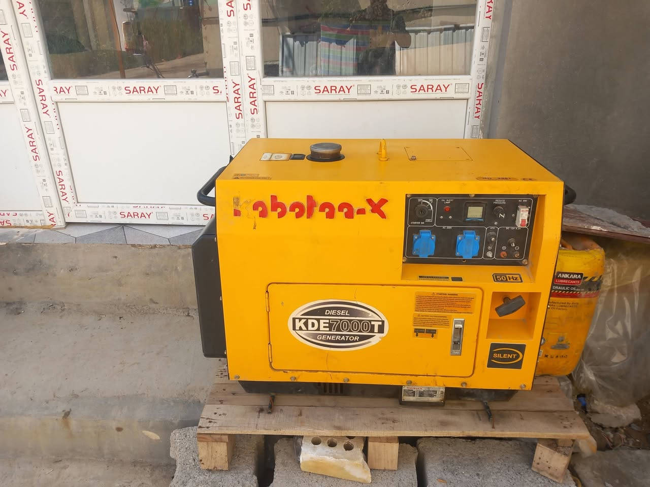 مولد كاز كاتم 25 امبير مولدا جاهز نكرا سلف شرط فحص اخو الجديد مكان  ,ديالي بعقوبه دور الزراعه 
 اتصال ***********
