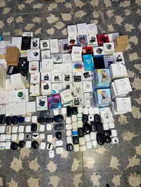سماعات • ايربودز