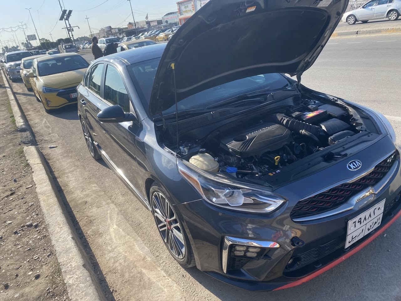 فورتي gti2020
حادثهه فقط جاملغ خلفي 
مكينه 1600 تيربو 
كير اي تي 7نمر رياضي دبل كلج 
مواصفات 
شاشة 
دبل كزوز بلادي
علامات جي تي بالمقاعد
اضائه دشبول 
اشاير مري 
كامره خلفية 
رادار تنبيه 
توقف ذاتي 
تحديد مسار
مثبت سرعه 
السياره جاهزه حداد صدر وتبريد وتدفئة ما بيهه نقص 
السنوية بأسم 
مكان السياره بغداد المدينه 
للتواصل ***********
