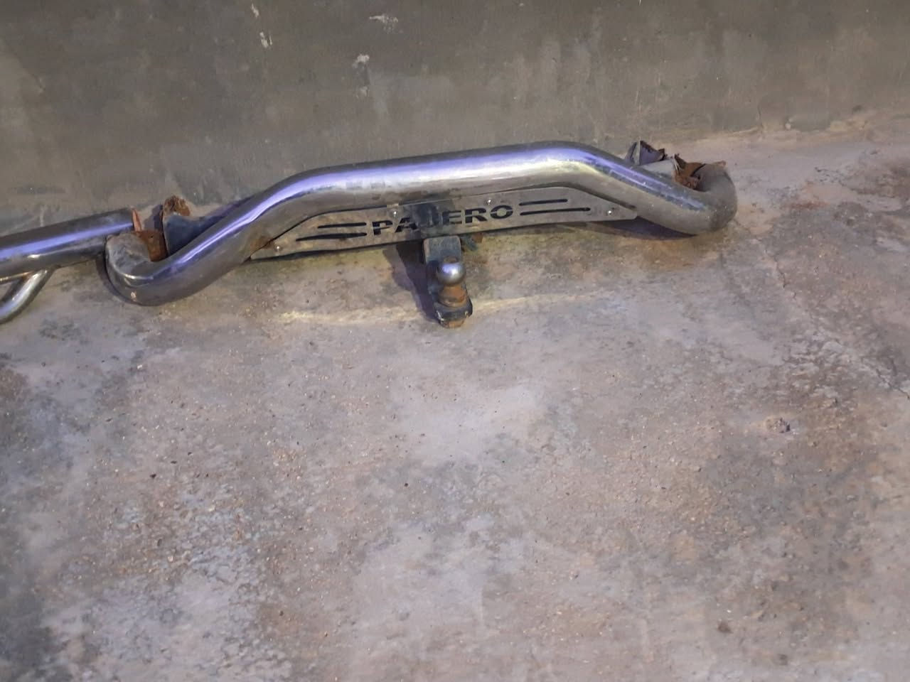 سلام عليكم درع ستانه خلفي وامامي الاستفسار عن الرقم ***********
