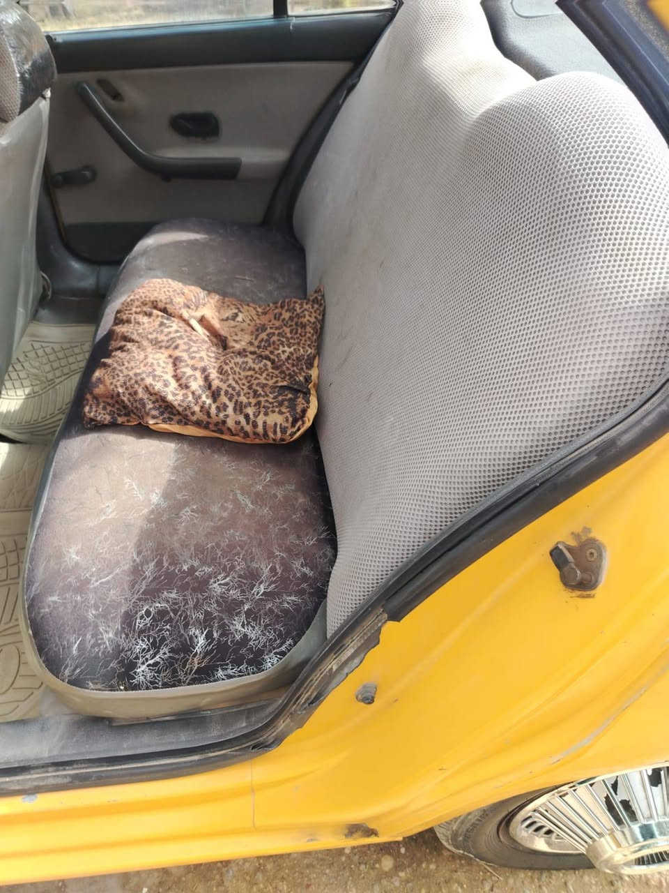 سمند 2011 رقم بغداد كير محرك مكفولات سياره جاهزه مابيه نقص عنوان بغداد محموديه ***********//‏‪***********‬‏
