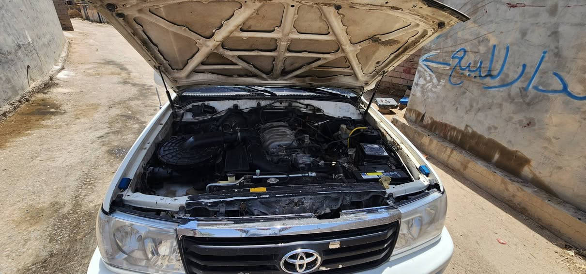 لاندكروز محدث ٢٠٠٧ رقم بغداد اصوليه سنويه ضايعه ابيع بدون اصوليات راعيها ما اندله 
تبريد شغال ثلج
مكان البصرة
سعر ٦٥ قفل وترهم مراوس حسب القناعه اوباما او جارجر بدون كصه 
***********
