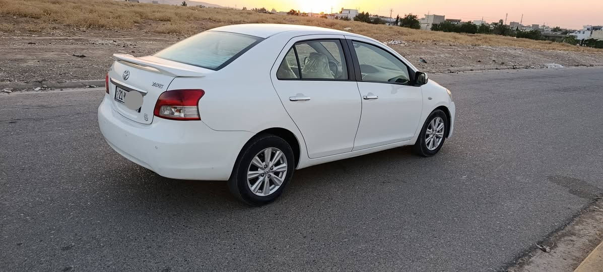 یارس مۆدیل 2009ڕەقەم سلێمانی فول  مواسەفات گێڕ تۆماتیک  گێڕ و مەکینە بەشەرت فیتەر دوو گێج پێنج کەلە ئەی بی ئێس کوشن جەگ, کوشن دەفتەری سوکان پەمپ ویل کرۆمی 2011ی لە ژێرە بێ بۆیاخ هیچی پێوە نییە سەنەوی تازەیە کۆبۆن بەنزینی هەیە بەناو خۆمانەوەیە سعری 92گەڵا
شوێن/ چەمچەماڵ
ژ.م/***********     *********** شمشمل, السليمانية
