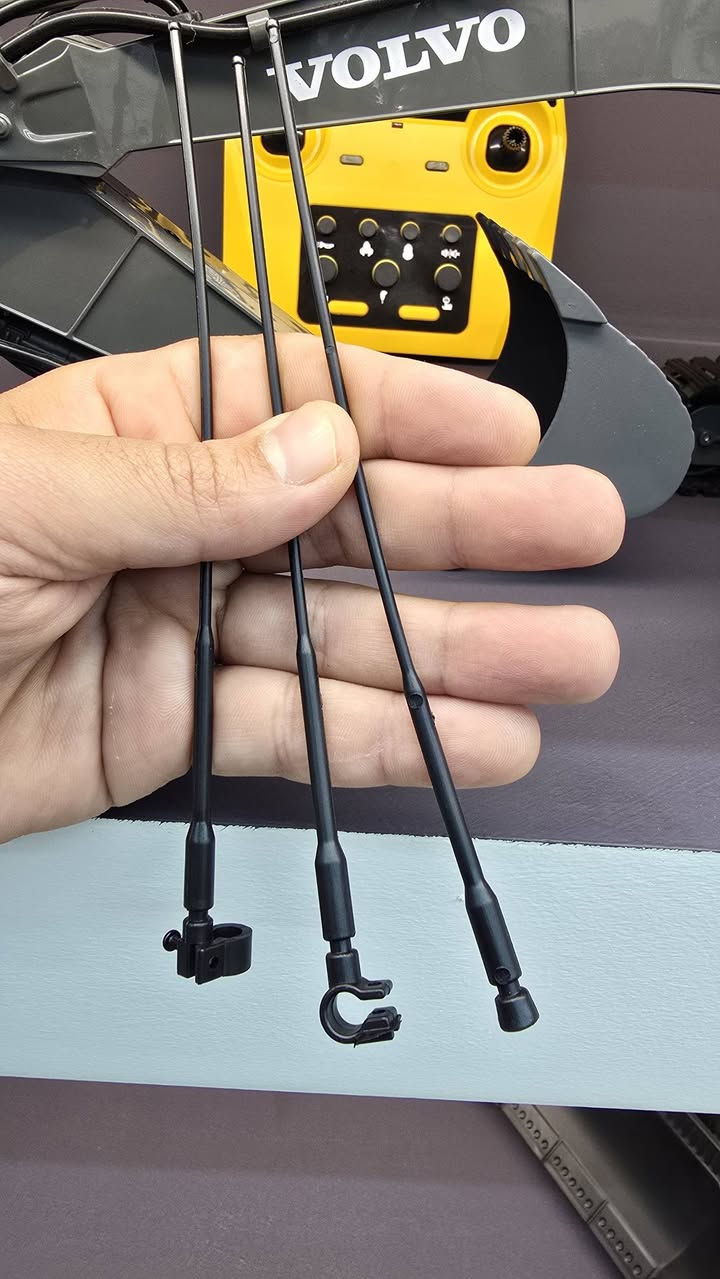 تشكيلة متنوعة من العنجوقيات 🤣

Accessories 
Spare parts 
Tools
grease
Thread lock
Light 

العنوان/بغداد_الدورة شارع المصافي قرب مول الدورة 
***********

#Accessories #اكسسوارات #ملحقات #spare #parts #كريز #تشحيم #rc #Gpm #YR #Yeah_racing #red_spider #Ahmed_rc_store
