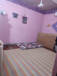 بيت للبيع المساحه ١٠٠ متر مربع البناء بلوك الأساس صب السقف عكاده يحتوي...