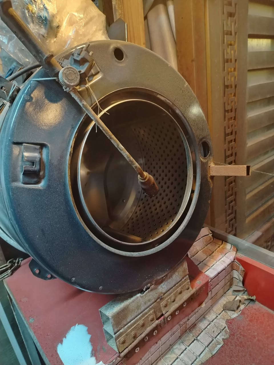 مكينه حب شمس للبيع مع خانات عدد ٢ اضافية لعرض الشامية والاجباس نظيفة بنسبة ١٠٠٪ والواقع بعد اكثر للبيع بسعر ٣٥٠.٠٠٠ وبيها مجال مكاني حي الجامعه ورقمي ***********
