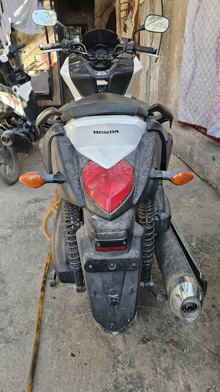 هوندا فاز اخت الجديد للبيع
سعره ١٤ ونص 
عنوان دوره ابو دشير 
***********
