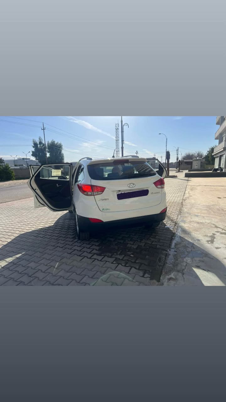 توسان موديل 2010خليجي محرك 4سلندر دوش حجم 20
موبايل***********
كفاله عامه من صبغ ضربه لا فتح ولاتبديل ولا حالوب بيها 10سنتم تعديل بل صندك ما يبين 
محرك مامفتوح بشرط لا بخار لا صرف لا صوت
موصفات شاشه كامرا بل مرايه بلاديه
ويل كروم
تحمات استيرن+بلوترث
بلاجكتور
مرايه اشاره
حساس خلفي
داخل رصاصي
تخم تاير جديد صدر خلف بطاريه تبريد تدفئ كهربائيات كلها بشرط
سويه رقم بسمي بشرط تحويل
سعر 137مجال قليل
مكان سياره كركوك *********** كركوك, العراق
