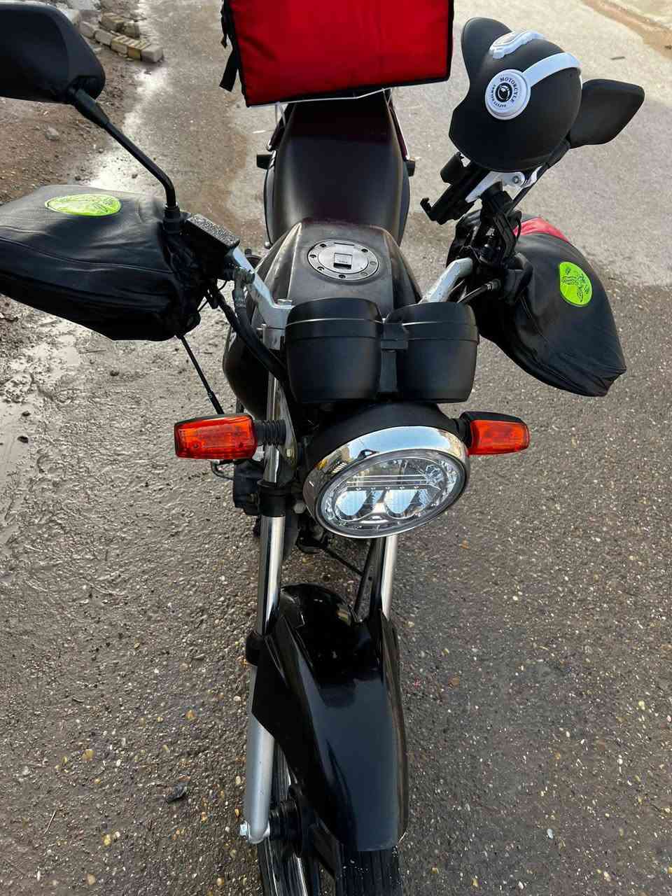 السلام عليكم اخوان هيوشة للبيع السعر 500وبي مجال المكان الكرمه واتساب ***********
