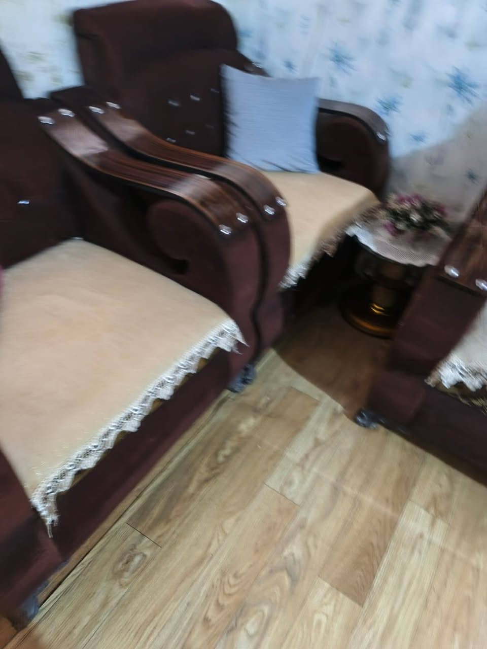 السلام عليكم عنديةهذا تخم لبيع ***********
