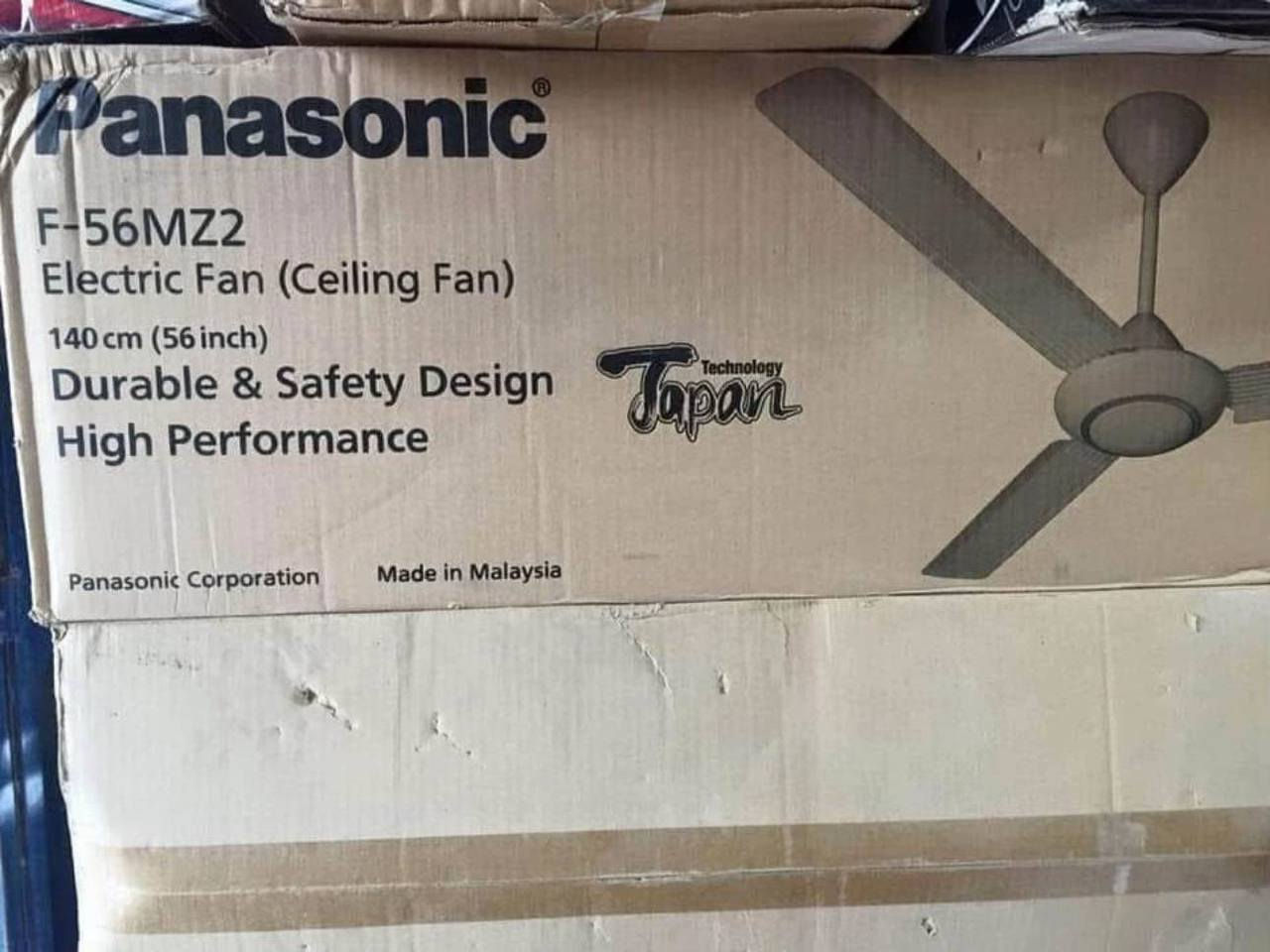 🔥 مروحة سقفية أصلية بتبريد قوي

مروحة سقف Panasonic بحجم 56 إنج (140 سم)
تبريد ممتاز للمنازل والمكاتب حتى في الحر الشديد.

✅ 5 سرعات للتحكم بالهواء
✅ محرك قوي وعمر طويل
✅ صوت هادئ أثناء التشغيل
✅ تصميم أنيق يناسب كل البيوت

السعر 45 شامل التوصيل
متوفر كميه


**إذا كنت صاحب هذا الإعلان وتريد حذفه لأي سبب، رجاءا أرسل رسالة إلى الدعم الفني**