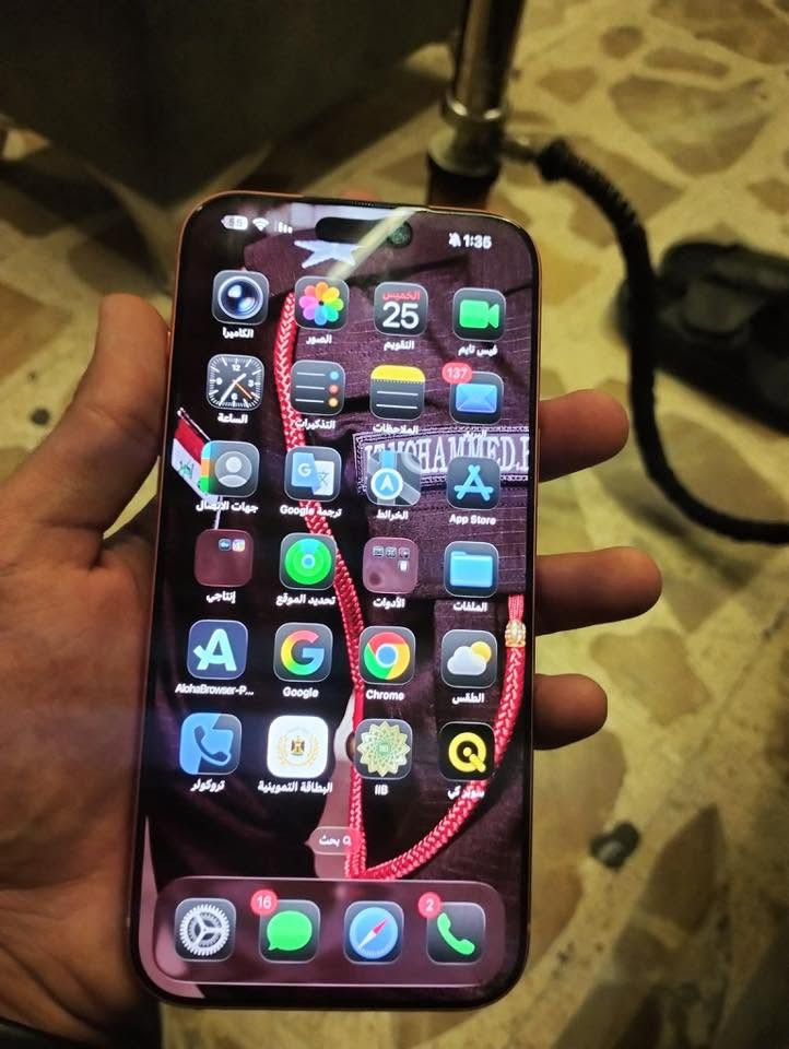 ايفون 17 برو ماكس esim شريحة الكترونية 
كامل الملحقات ذاكرة 256 
استخدام 7 اشهر 
بغداد/ البلديات 
الهاتف: ***********

