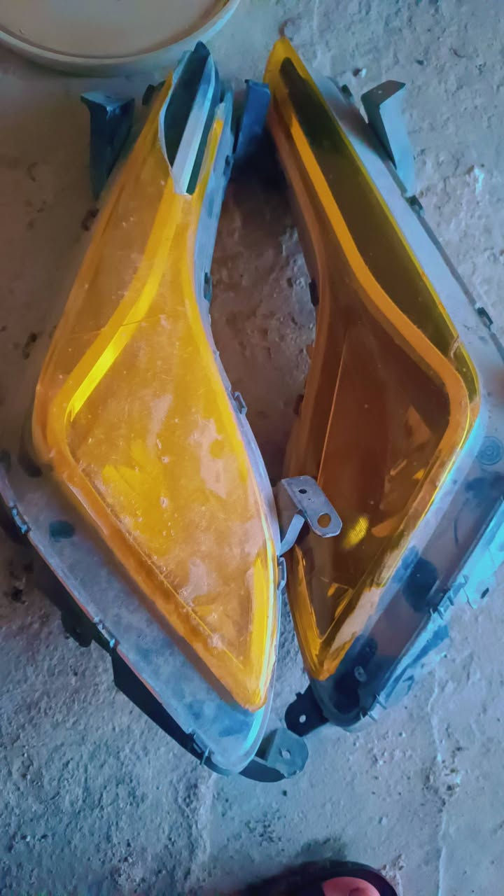 السلام عليكم ورحمه الله وبركاته
غراض النترا للبيع تجاوي امامي جدد وكشافات شادهن يومين واحد منهم نكسر شويه منه وشباك اصلي ابو الشبجه مكاني بابل اللي يريدهن يتصل ***********
