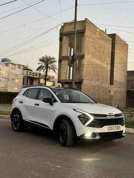 الموديل : 2025 . (خليجي) . 
المحرك : 4  سلندر DOHC 2.0
العـــداد : 6 آلاف  
الضمان : 5 سنوات 

المواصفات : 
* مقاعد تدفئة .
* صندوق كهربائي .
* مقاعد مخمل.
* المقاعد الأمامية كهربائية .
* حساسات خلفية وامامية 
* اطار قياس 235/50R19 انج .
* دخول وتشغيل بصمة.
* أنظمة قيادة متعددة.
* لوحة عدادات المركبة LCD.
* حساس مطر.
* هاند بريك بصمة.
* تحذير النقطة عمياء.
* برداية صندوق الامتعة.
* مرايا كهرباء.
* المصابيح الأمامية زنون .
* كشافات الضباب زنون . 
* تشغيل عن بعد .
* نظام APPLE CARPLAY
* مكيف خلفي.
السعر 250 وبيها مجال بسيط 
للاستفسار ***********
العنووان بغداد الدوره 
ملاحضه : البجم مغلف ppf افلام حمايه والراديترات مغلفات حمايه من الخدش
