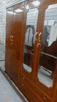 السلام عليكم اليوم جبنالكم كنتور ابو 6 ابواب كنتور نضيف سعر 190او بيها مجال مكاني  بغداد مدينة الصدر مراسل على خاص ***********
